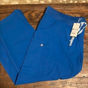 NWT Women’s Figs Kade Cargo Pant XXL-P